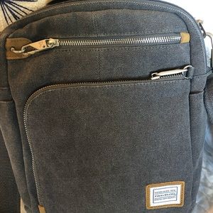 Travelon Anti-Theft crossbody bag in grey